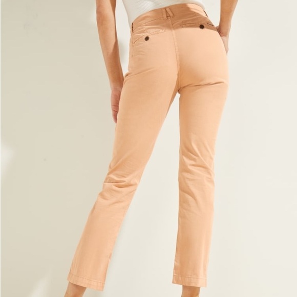 New GUESS Slim Straight Chino Jeans - Picture 2 of 9